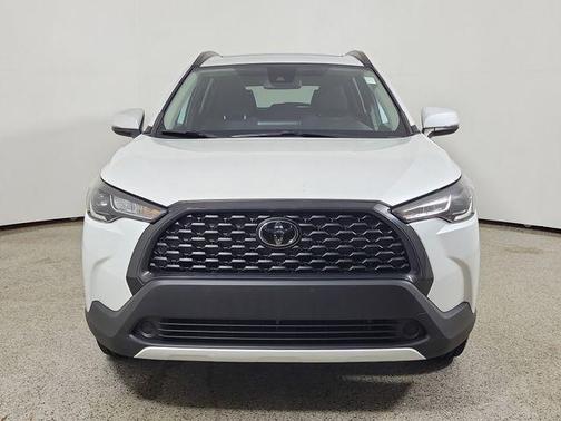 Wind Chill Pearl 2022 Toyota Corolla Cross LE