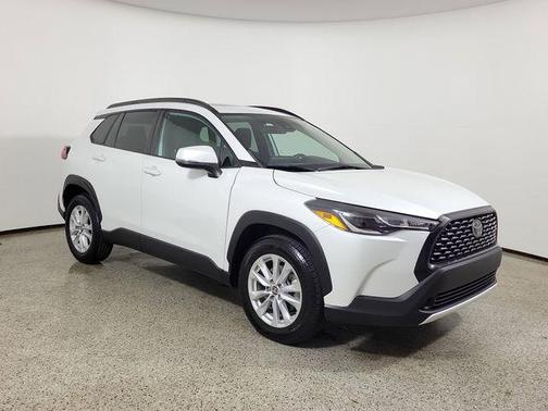 Wind Chill Pearl 2022 Toyota Corolla Cross LE