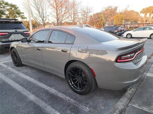 2018 Dodge Charger SXT Plus