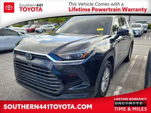 Midnight Black Metallic 2024 Toyota Grand Highlander XLE