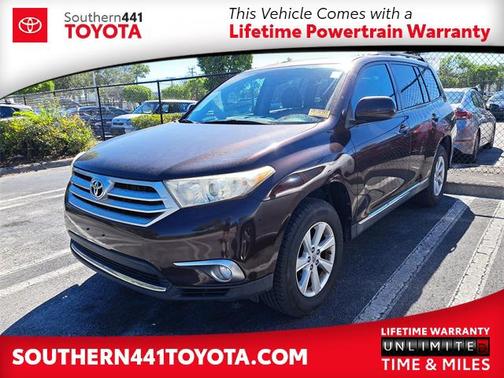 2012 Toyota Highlander SE