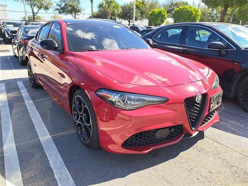 2022 Alfa Romeo Giulia Veloce