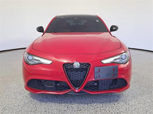 2022 Alfa Romeo Giulia Veloce