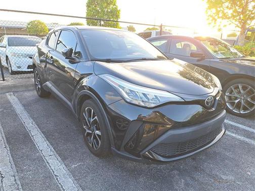 2020 Toyota C-HR XLE