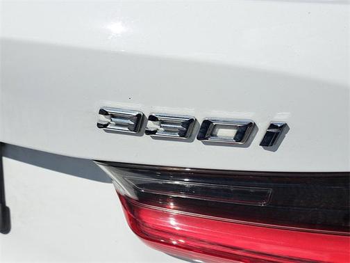 2021 BMW 330 330i