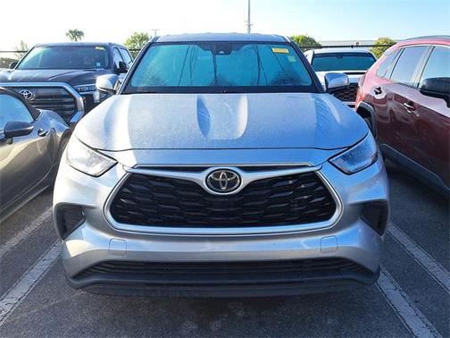 2021 Toyota Highlander L