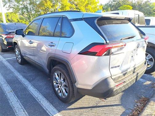 2024 Toyota RAV4 XLE Premium