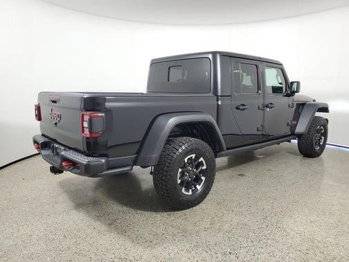 Black Clearcoat 2026 Jeep Gladiator Rubicon