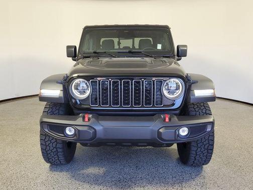 Black Clearcoat 2026 Jeep Gladiator Rubicon