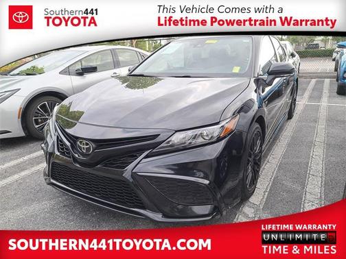 2024 Toyota Camry SE