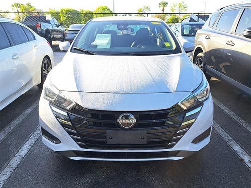 2024 Nissan Versa 1.6 SV
