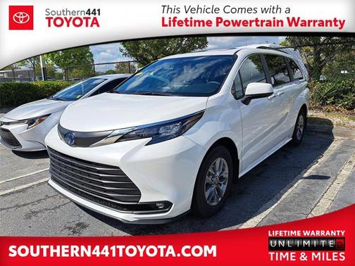 2025 Toyota Sienna XLE 7 Passenger