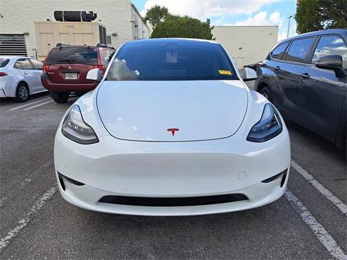2021 Tesla Model Y Long Range Dual Motor All-Wheel Drive