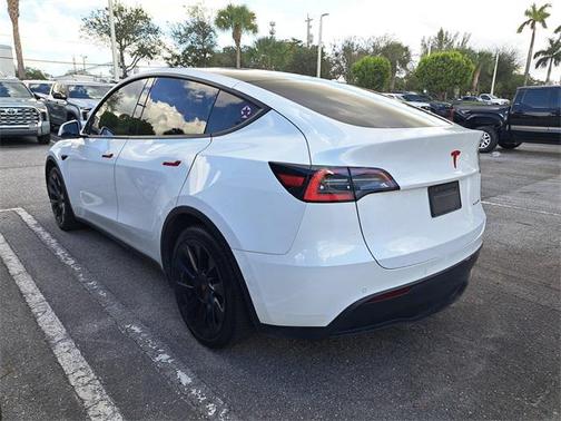 2021 Tesla Model Y Long Range Dual Motor All-Wheel Drive