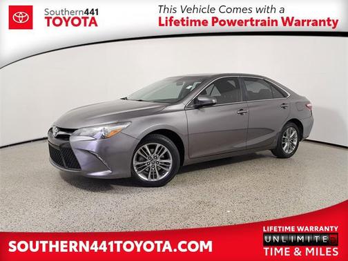 2017 Toyota Camry SE