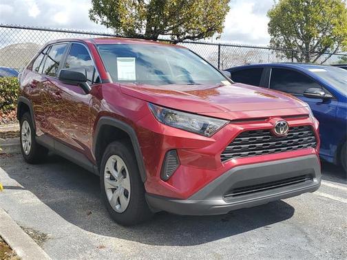 2022 Toyota RAV4 LE