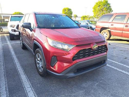 2021 Toyota RAV4 LE