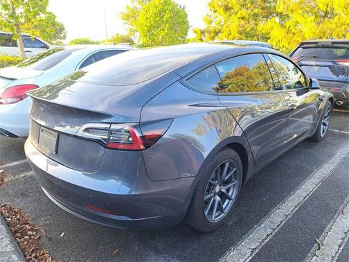 2022 Tesla Model 3 Standard Range