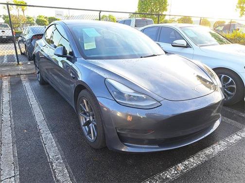 2022 Tesla Model 3 Standard Range