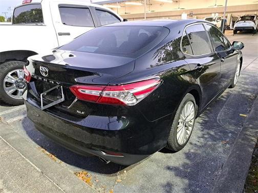 2018 Toyota Camry XLE