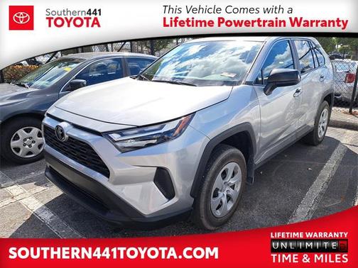 2025 Toyota RAV4 LE