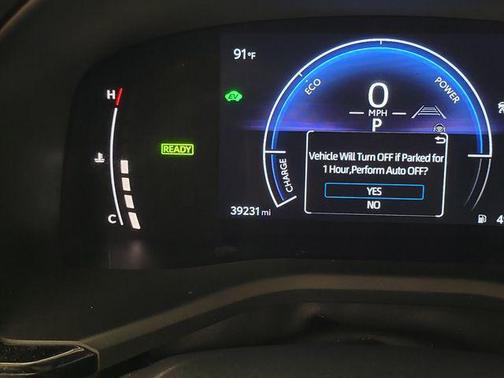 Ice Cap 2025 Toyota Camry SE