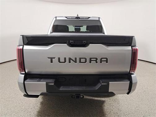 2024 Toyota Tundra Hybrid Platinum