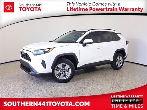 2023 Toyota RAV4 XLE