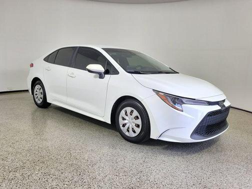 Super White 2021 Toyota Corolla L