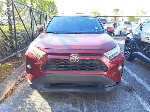 2019 Toyota RAV4 XLE Premium
