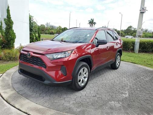 2019 Toyota RAV4 LE