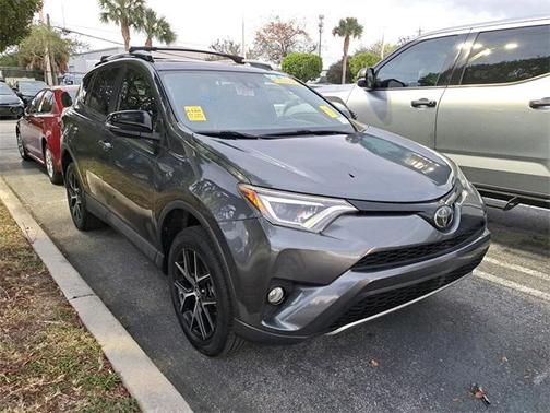 2018 Toyota RAV4 SE