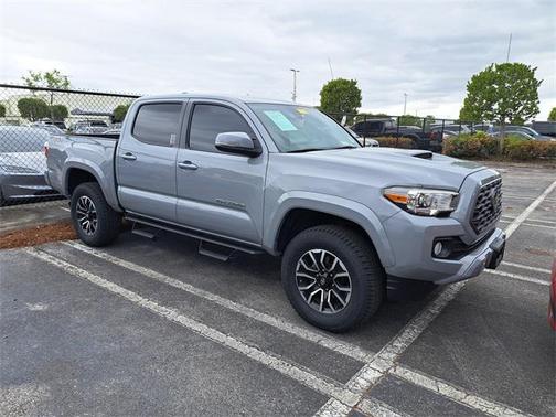 2021 Toyota Tacoma TRD Sport