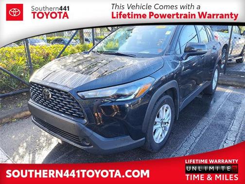 2024 Toyota Corolla Cross LE