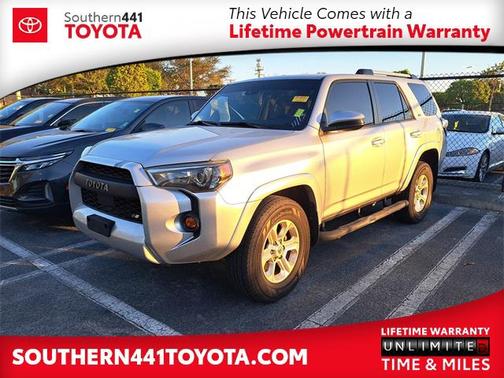 2022 Toyota 4Runner SR5