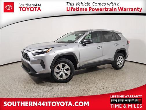 2023 Toyota RAV4 LE