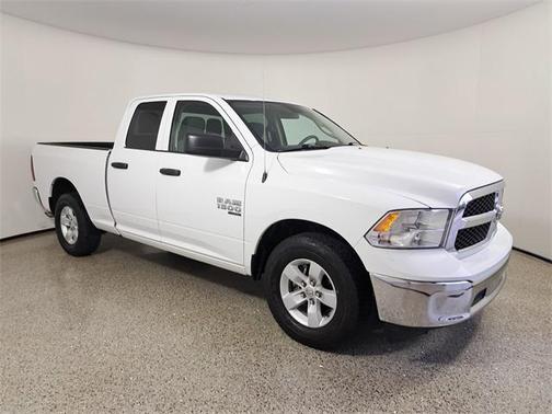 2024 RAM 1500 Classic SLT