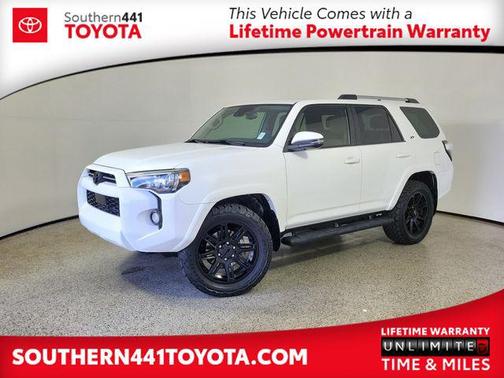Super White 2020 Toyota 4Runner SR5
