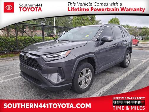 2022 Toyota RAV4 XLE