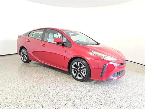 2019 Toyota Prius XLE