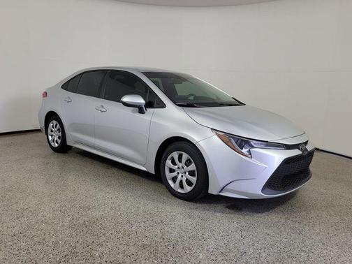 Classic Silver Metallic 2022 Toyota Corolla LE