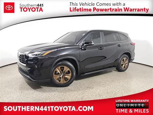 2023 Toyota Highlander Hybrid XLE