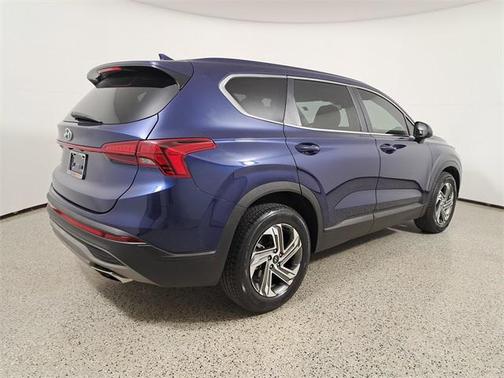 2021 Hyundai SANTA FE SE
