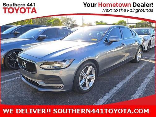 2018 Volvo S90 T5 Momentum
