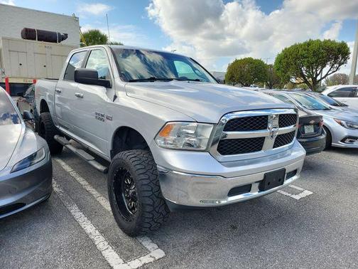Crystal Metallic 2018 RAM 1500 Big Horn