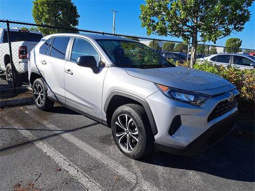 2022 Toyota RAV4 LE