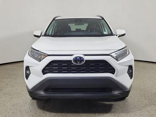 Super White 2021 Toyota RAV4 XLE