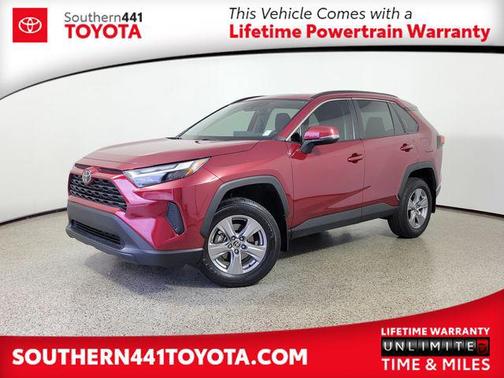 Pearl 2025 Toyota RAV4 XLE