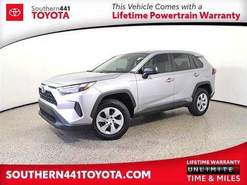 2023 Toyota RAV4 LE