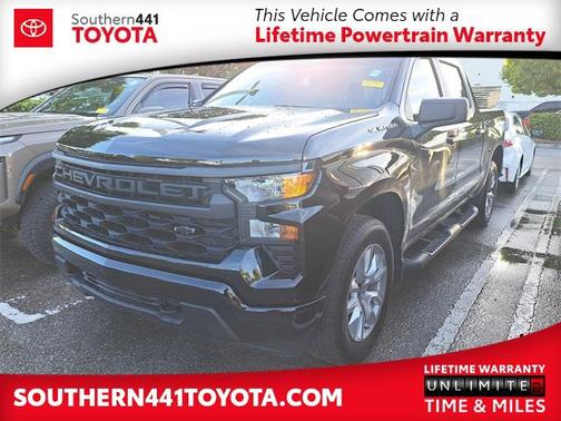 2025 Chevrolet Silverado 1500 Custom